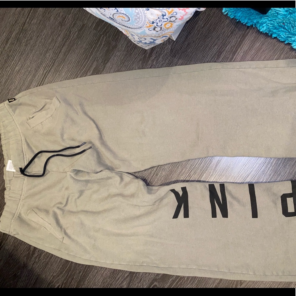 VS PINK sweatpants